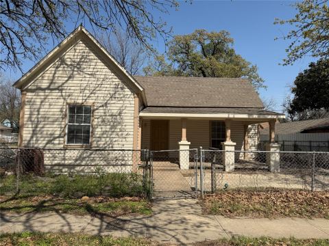 1402 N Commerce Street, Fort Worth