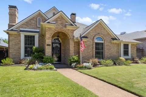 1000 Murl Drive, Irving