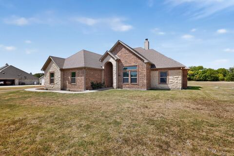 6120 County Road 401, Grandview, TX 76050 — photo 2