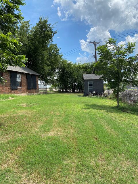 200 Marquette Avenue, Azle, TX 76020 — photo 2