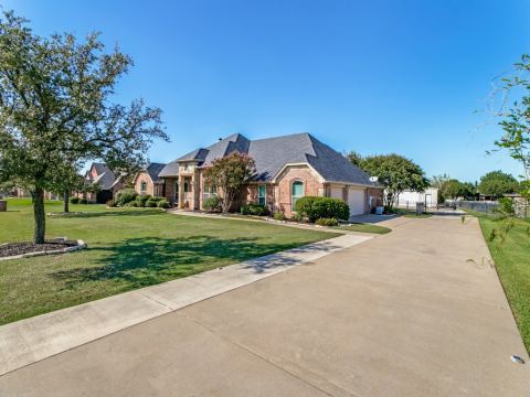 508 Singing Quail Trail, Haslet
