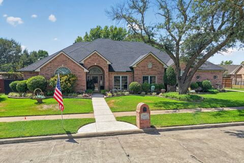2505 Inverrary Drive, Ennis, TX 75119 — photo 2