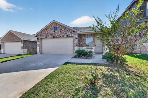 112 Running River Drive, Boyd, TX 76023 — photo 2