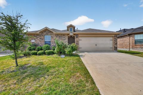 9745 Mint Hill Drive, Fort Worth