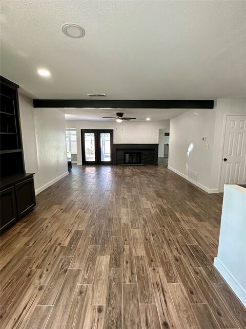 120 Lakeway Drive, Benbrook, TX 76126 — photo 3