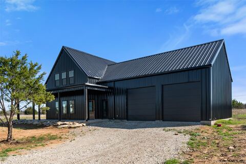 1053 Bluff Creek Drive, Strawn, TX 76475 — photo 2