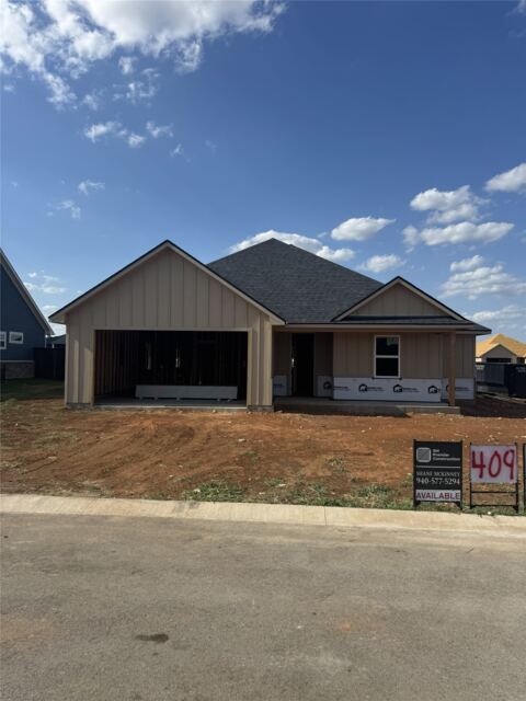 409 Cirrus Circle, Muenster