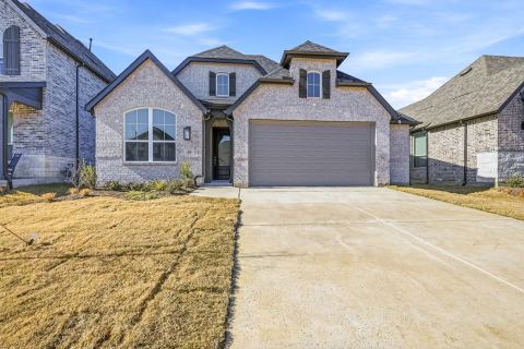 5048 Westhaven Circle, Denison