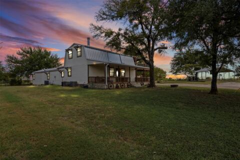 1184 County Road 428_, Glen Rose