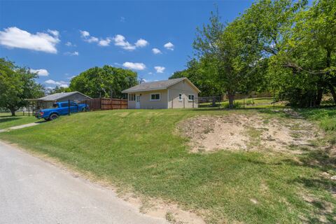 2264 Fritz Allen Street, Sansom Park, TX 76114 — photo 2