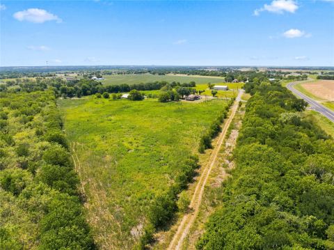 620 PARK Street, Leroy, TX 76624 — photo 2