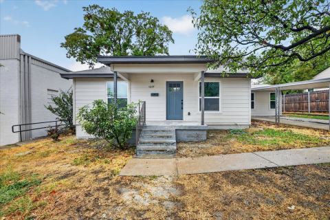 1607 Laura Road, River Oaks