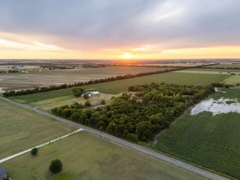 300 Grellhesl, West, TX 76691 — photo 2