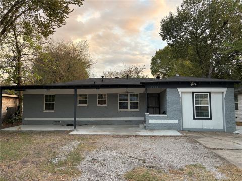 9550 Castlefield Drive, Dallas