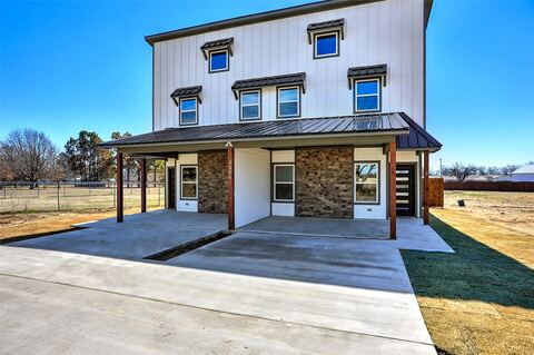 1304 Country Road B, Whitesboro