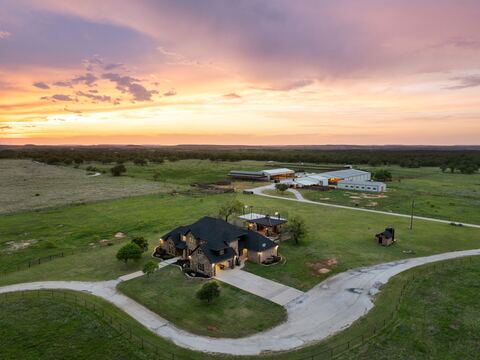 2454 W SH 380, Jacksboro, TX 76458 — photo 3