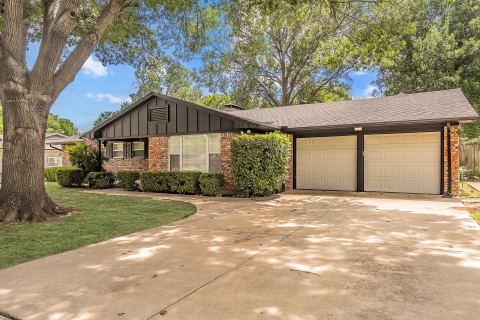 3513 Granada Drive, Richland Hills, TX 76118 — photo 2