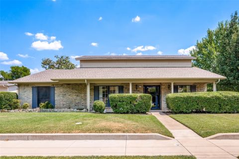 2500 Nottingham Drive, Denton