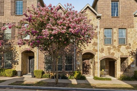 4237 Riverview Drive, Carrollton