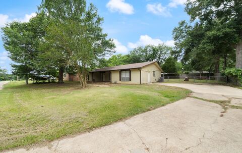 519 Malibu Drive, Malakoff, TX 75148 — photo 2