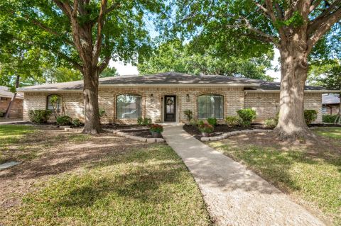 1442 Marlene Place