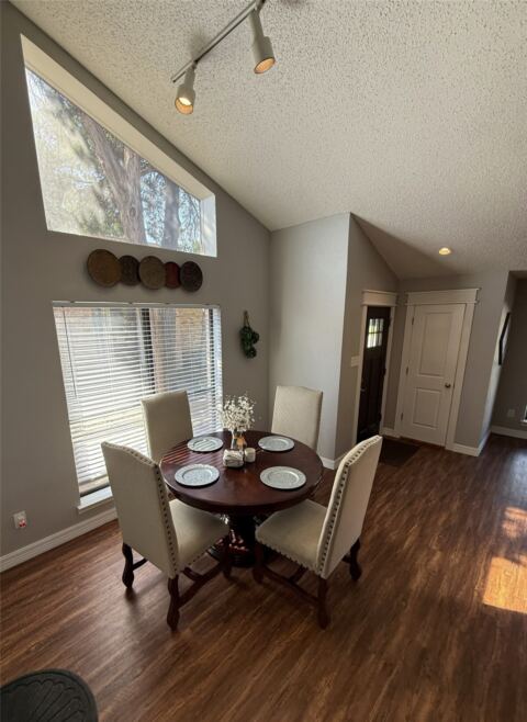 1803 W Jamestown Drive, Ennis, TX 75119 — photo 2