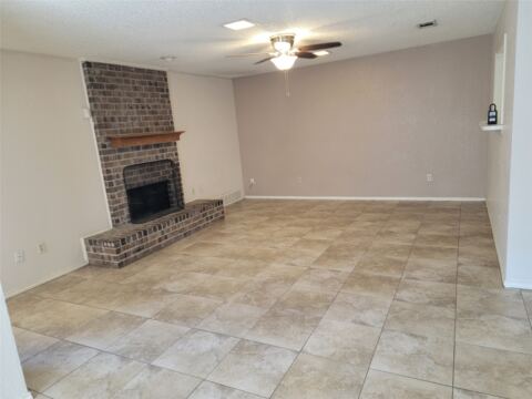 6435 Brookhaven Trail, Fort Worth, TX 76133 — photo 2