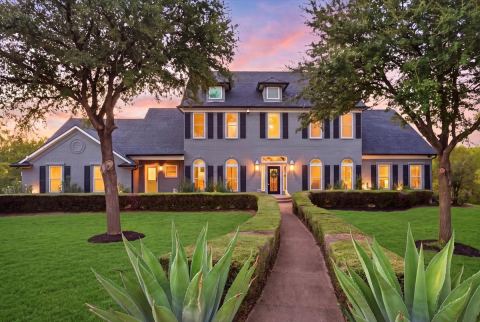 2945 Emerald Sound Drive, Cedar Hill