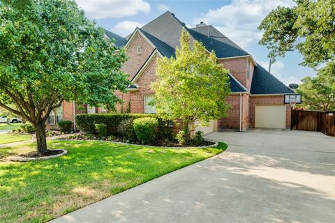 801 Camelot Court, Highland Village, TX 75077 — photo 2