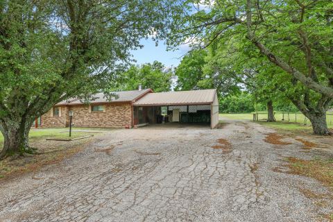 506 Fm 816, Wolfe City, TX 75496 — photo 3