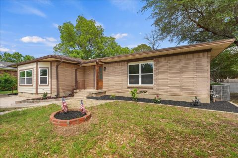 2002 Shawnee Street, Denton
