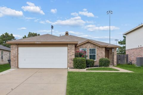 5441 Camarillo Drive, Fort Worth