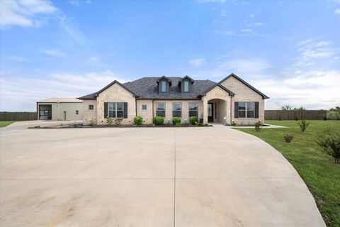 170 Grays Creek Circle, Ennis, TX 75119 — photo 2