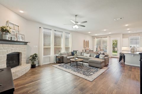 917 Meadows Drive, Argyle
