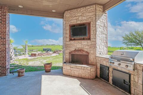 1200 Mcreynolds Road, Sanger, TX 76266 — photo 3