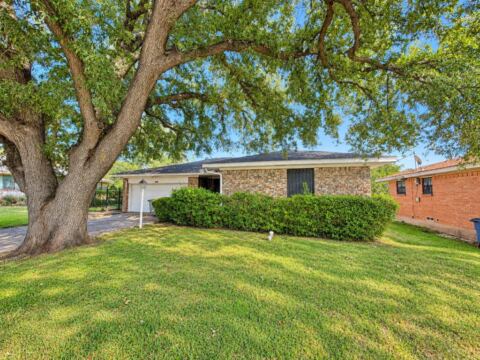 5910 Cedar Glen Drive, Dallas