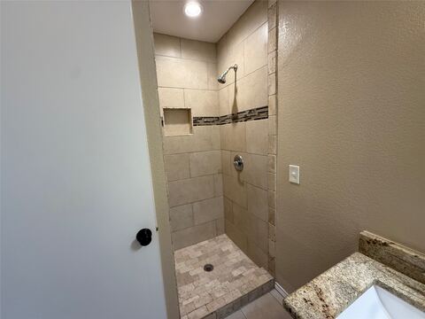 101 Donna Street, Alvarado, TX 76009 — photo 2