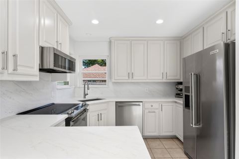332 College Street S, Keller, TX 76248 — photo 3