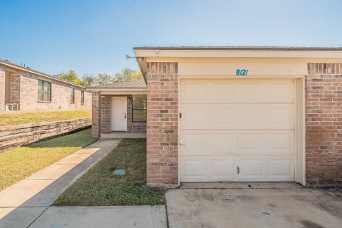 8121 Doreen Avenue, Fort Worth