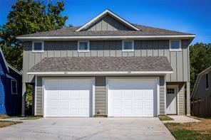 419 W Elm Street, Denison