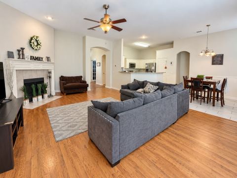 1712 Redwood Drive, Corinth, TX 76210 — photo 3