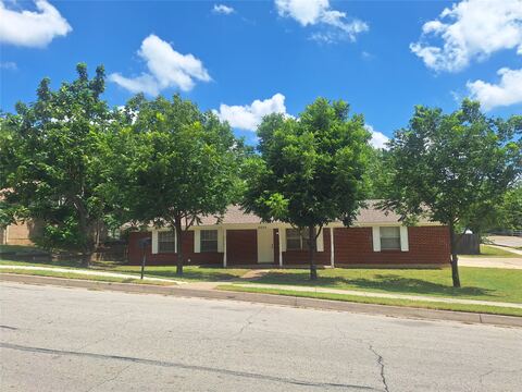 6005 Barry Drive, Watauga, TX 76148 — photo 2