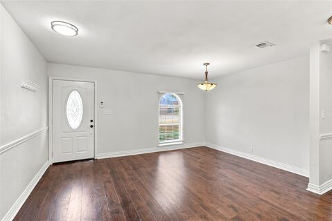 6705 Nola Court, Watauga, TX 76148 — photo 3