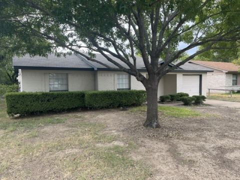 1236 Neptune Drive, Cedar Hill