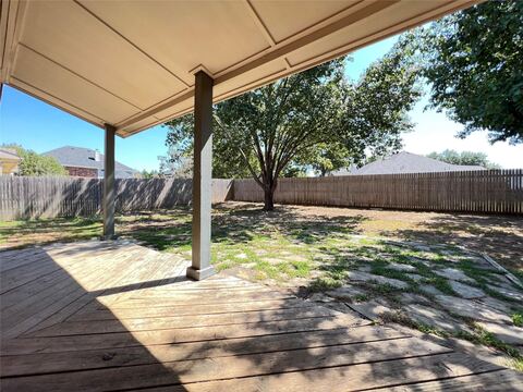 429 N Waterford Oaks Drive, Cedar Hill