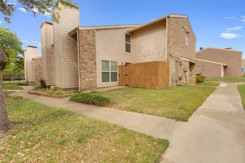 5516 Boca Raton Boulevard 321, Fort Worth