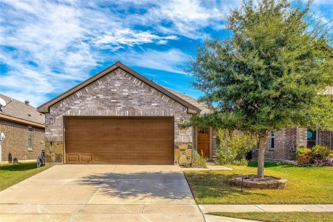 5505 Thunder Bay Drive, Fort Worth, TX 76119 — photo 3