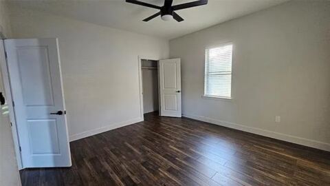 706 N Main Street, Ector, TX 75439 — photo 2