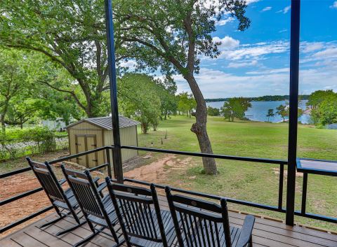 78 Park Lane, Gainesville, TX 76240 — photo 2