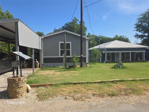 121 Peach, Graford